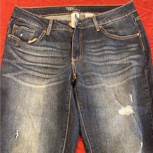 Time & True size 18 cuffed capris